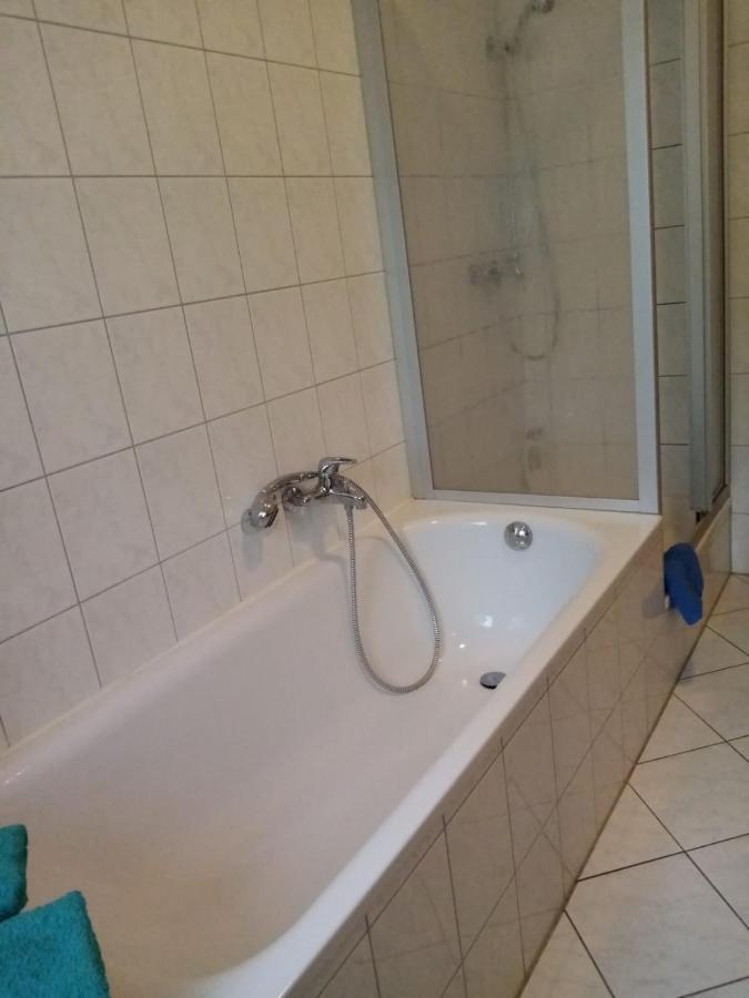 Ferienwohnung Am Tierpark Weisswasser Exteriör bild